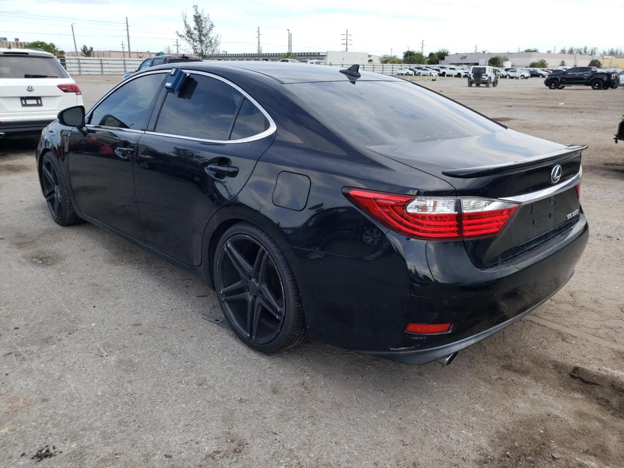 Photo 3 from auction – 2013 LEXUS ES 350 with VIN JTHBK1GG6D2073135