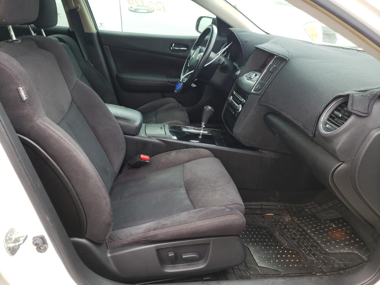 Photo 5 from auction – 2011 NISSAN MAXIMA S with VIN 1N4AA5AP5BC823007