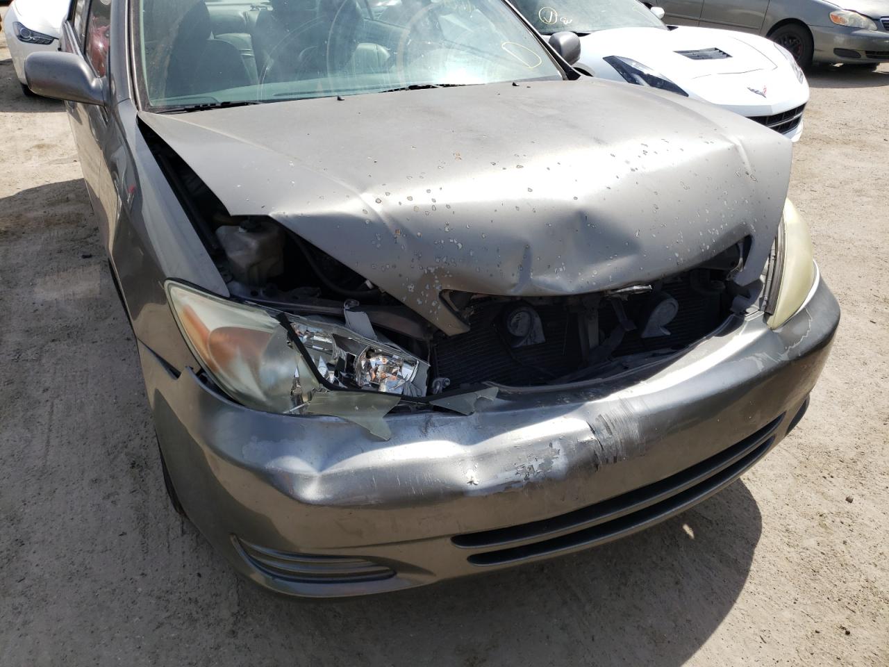 Photo 9 from auction – 2004 TOYOTA CAMRY LE with VIN 4T1BE32K44U883315