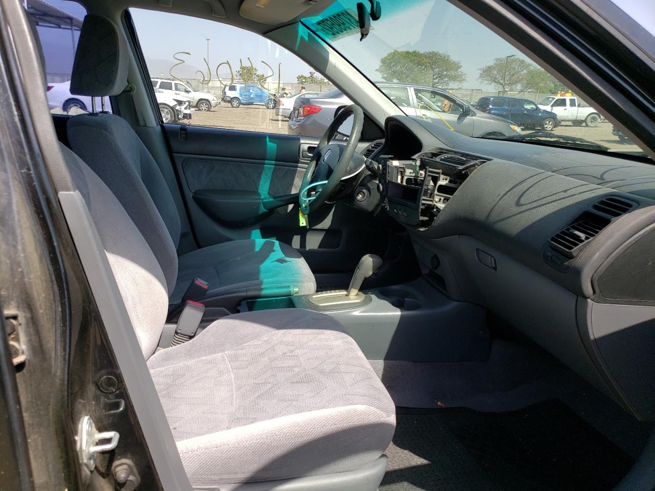 Photo 5 from auction – 2001 HONDA CIVIC LX with VIN JHMES16521S002040
