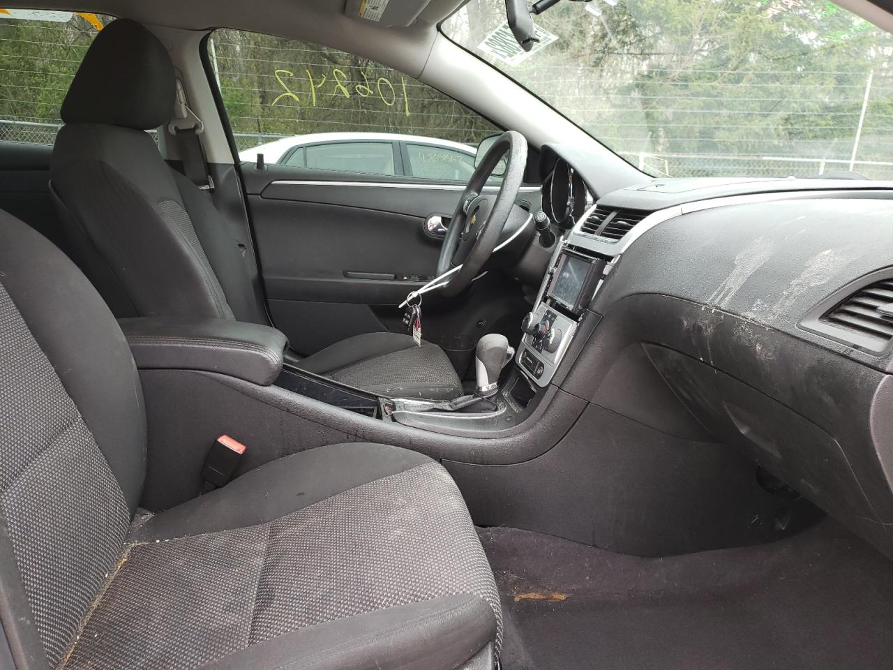 Photo 5 from auction – 2011 CHEVROLET MALIBU 1LT with VIN 1G1ZC5EUXBF124034