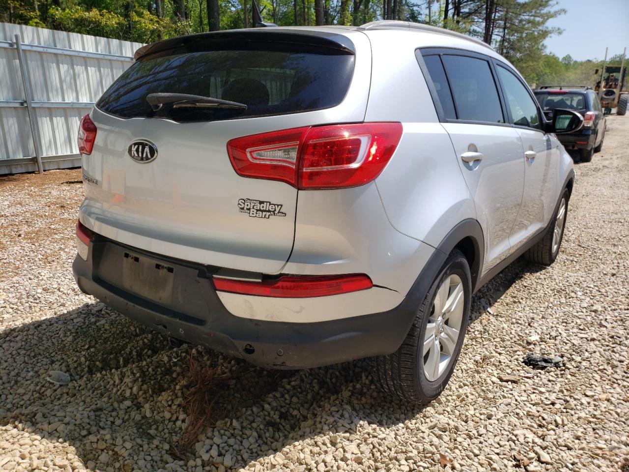 Photo 4 from auction – 2011 KIA SPORTAGE with VIN KNDPBCA22B7129958