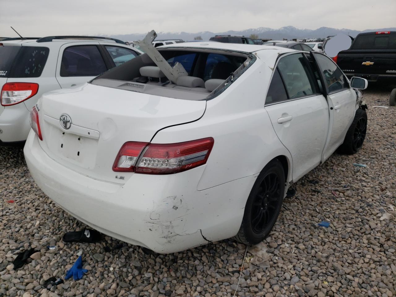 Photo 4 from auction – 2010 TOYOTA CAMRY BASE with VIN 4T1BF3EK9AU577019