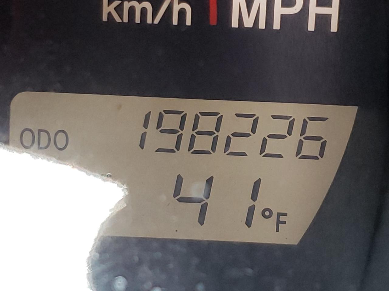 Photo 8 from auction – 2006 TOYOTA COROLLA MA with VIN 2T1KR32E96C592389