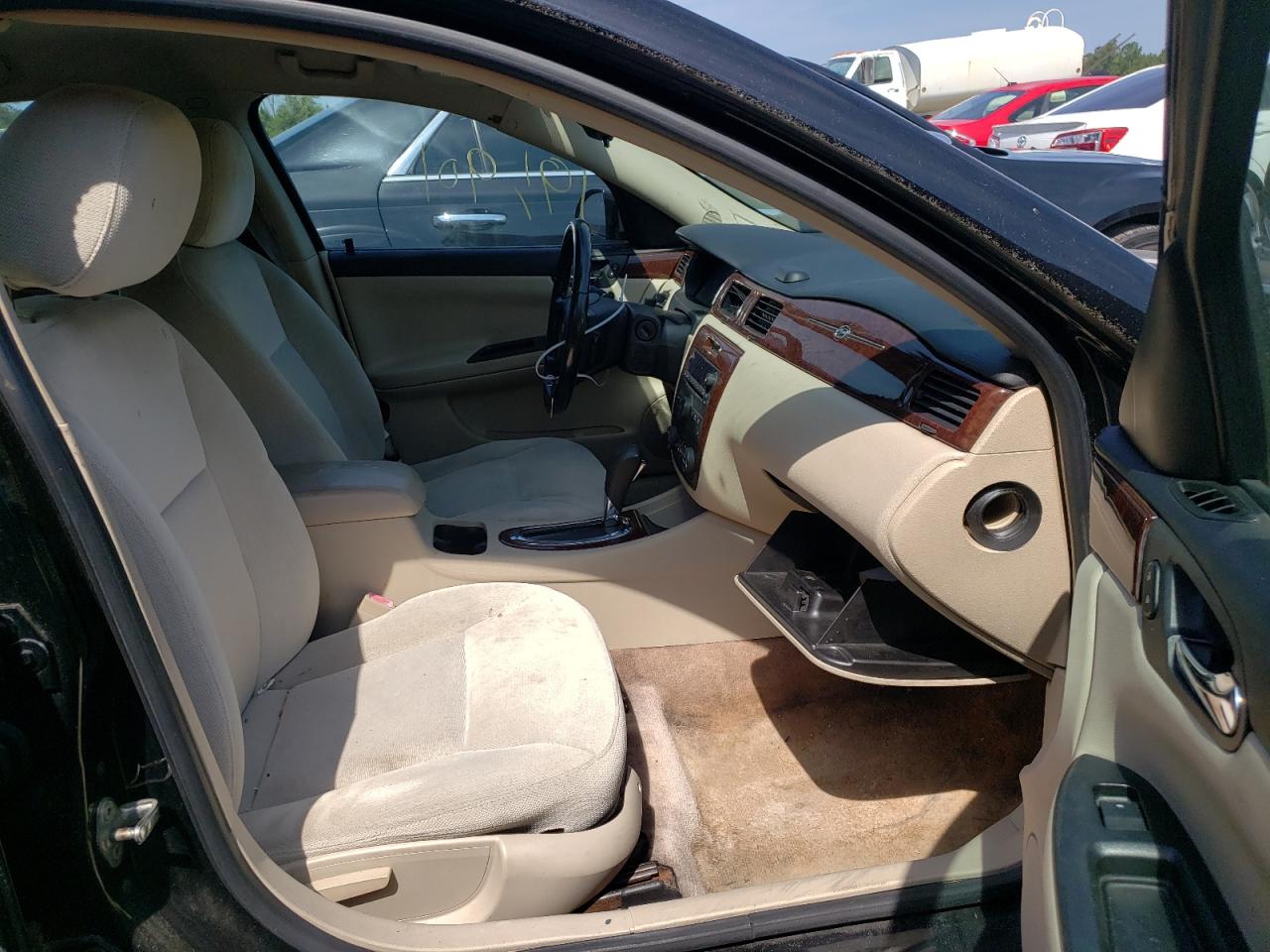 Photo 5 from auction – 2011 CHEVROLET IMPALA LT with VIN 2G1WG5EKXB1177670