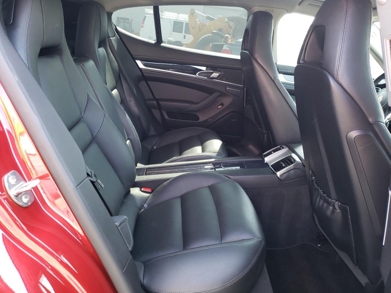 Photo 6 from auction – 2012 PORSCHE PANAMERA 2 with VIN WP0AA2A72CL014395