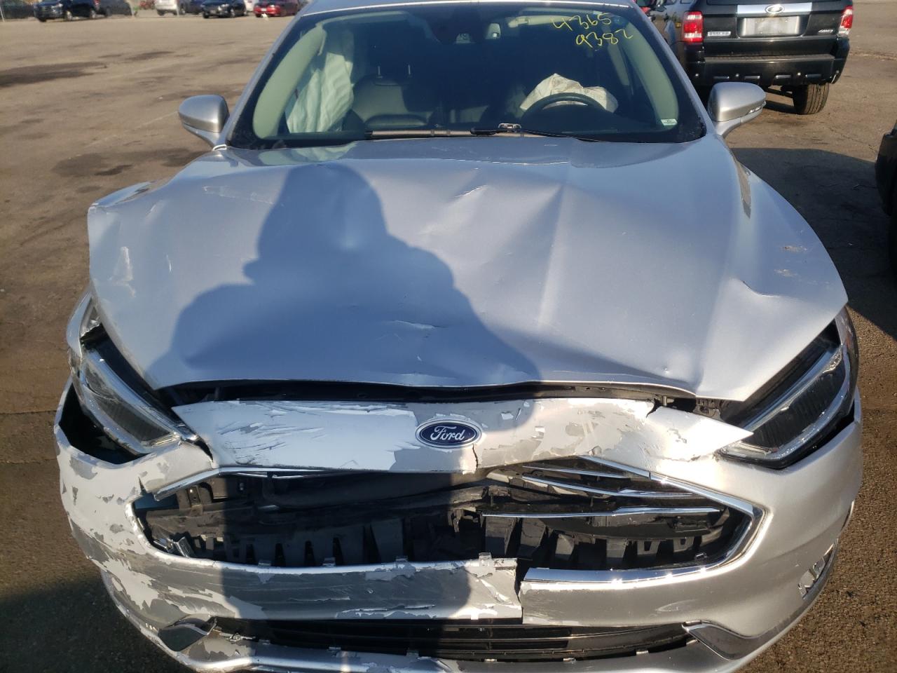 Photo 7 from auction – 2019 FORD FUSION SEL with VIN 3FA6P0CD2KR118113