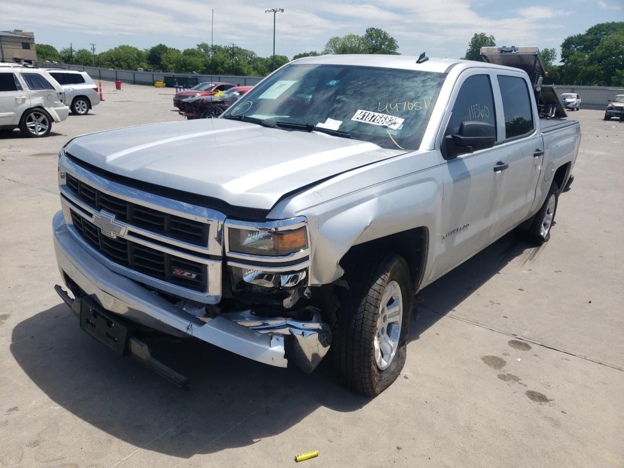 Photo 2 from auction – 2014 CHEVROLET SILVERADO with VIN 3GCUKREC6EG447051