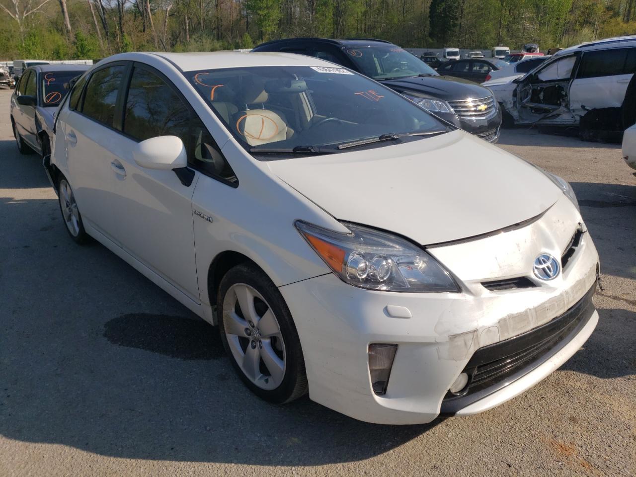 Photo 11 from auction – 2014 TOYOTA PRIUS with VIN JTDKN3DU0E1750346