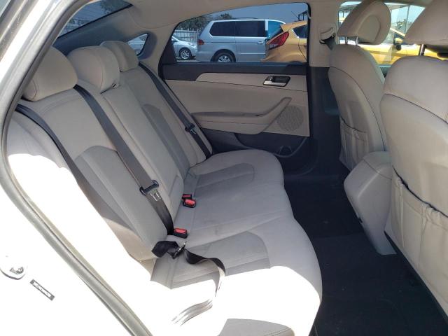 Photo 6 from auction – 2017 HYUNDAI SONATA SE with VIN 5NPE24AF1HH462981