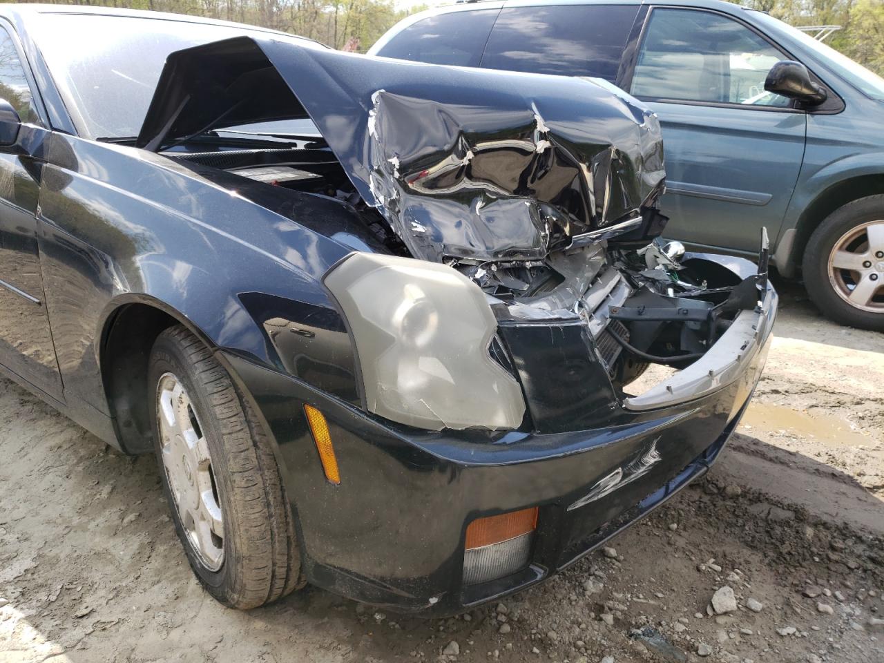 Photo 9 from auction – 2003 CADILLAC CTS with VIN 1G6DM57NX30144151