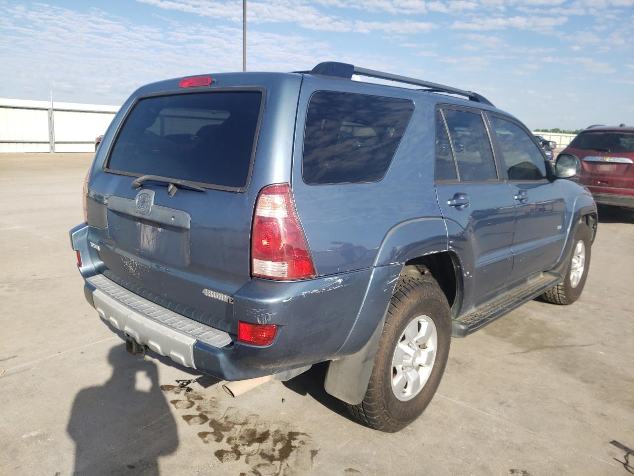 Photo 4 from auction – 2004 TOYOTA 4RUNNER SR with VIN JTEZU14R840028821