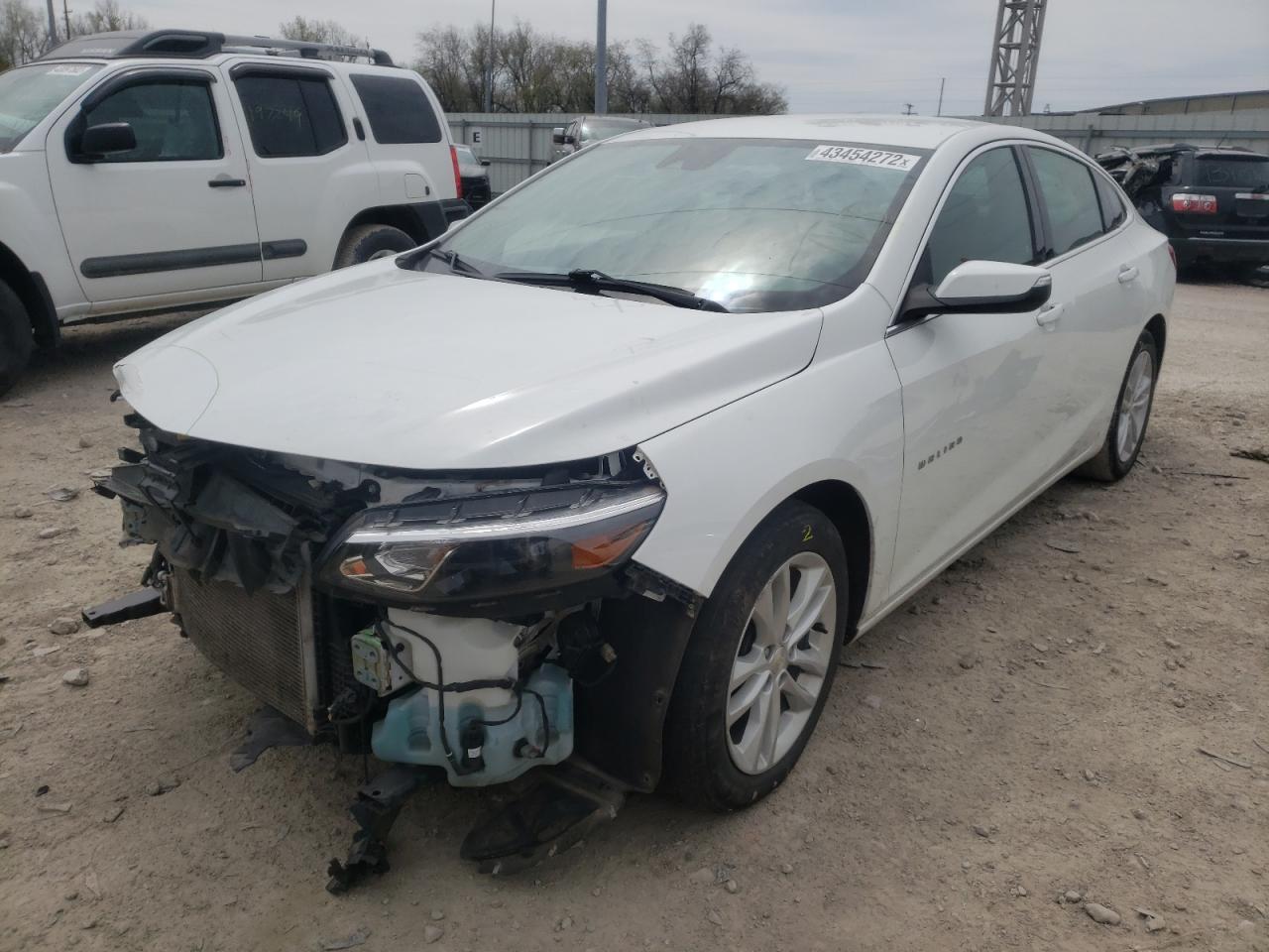 Photo 2 from auction – 2017 CHEVROLET MALIBU LT with VIN 1G1ZE5ST0HF136529