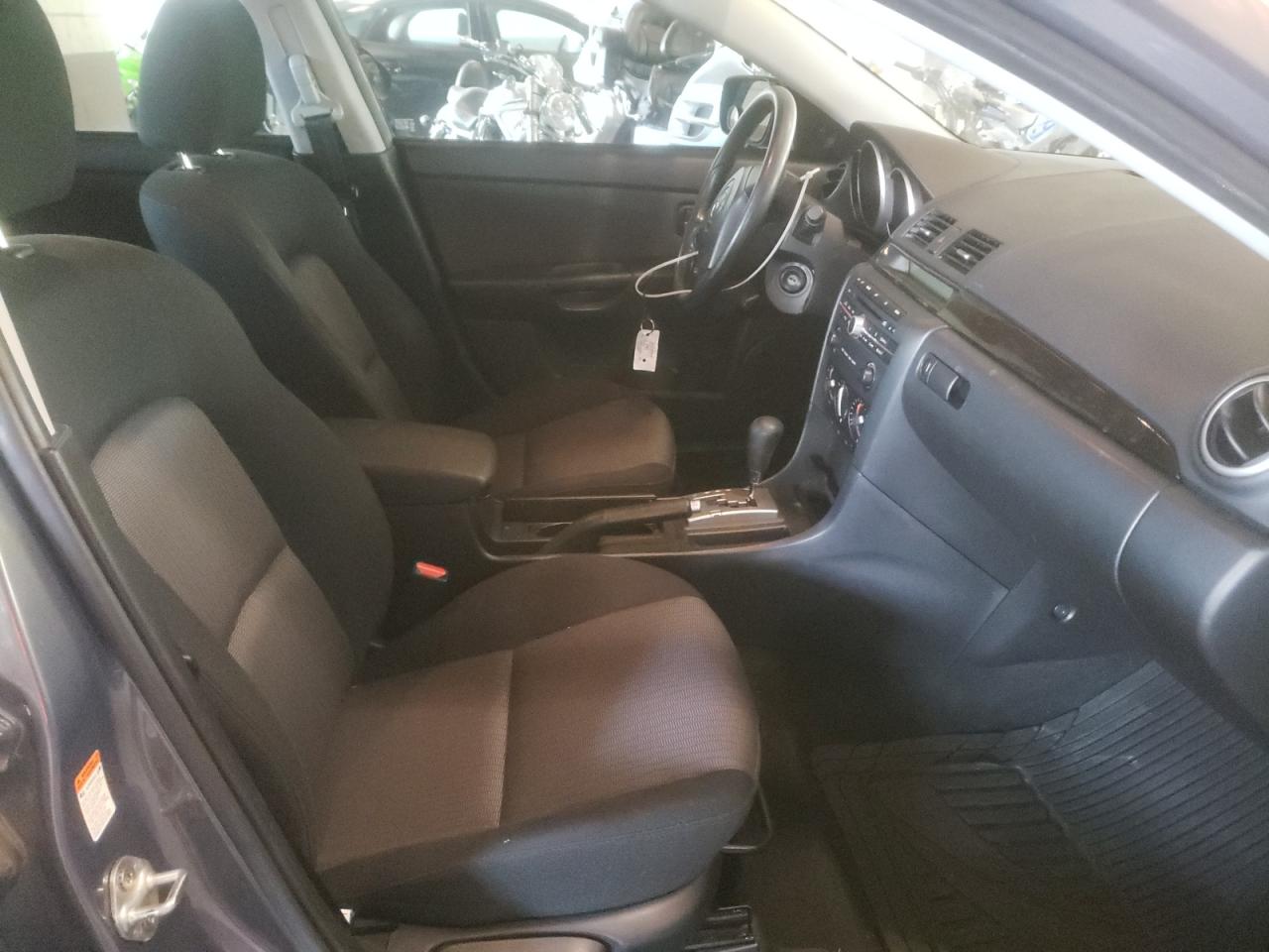 Photo 5 from auction – 2007 MAZDA 3 I with VIN JM1BK32F471746204