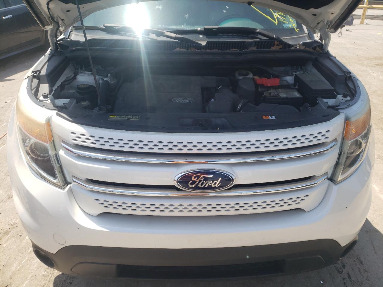 Photo 7 from auction – 2011 FORD EXPLORER L with VIN 1FMHK8F85BGA37401