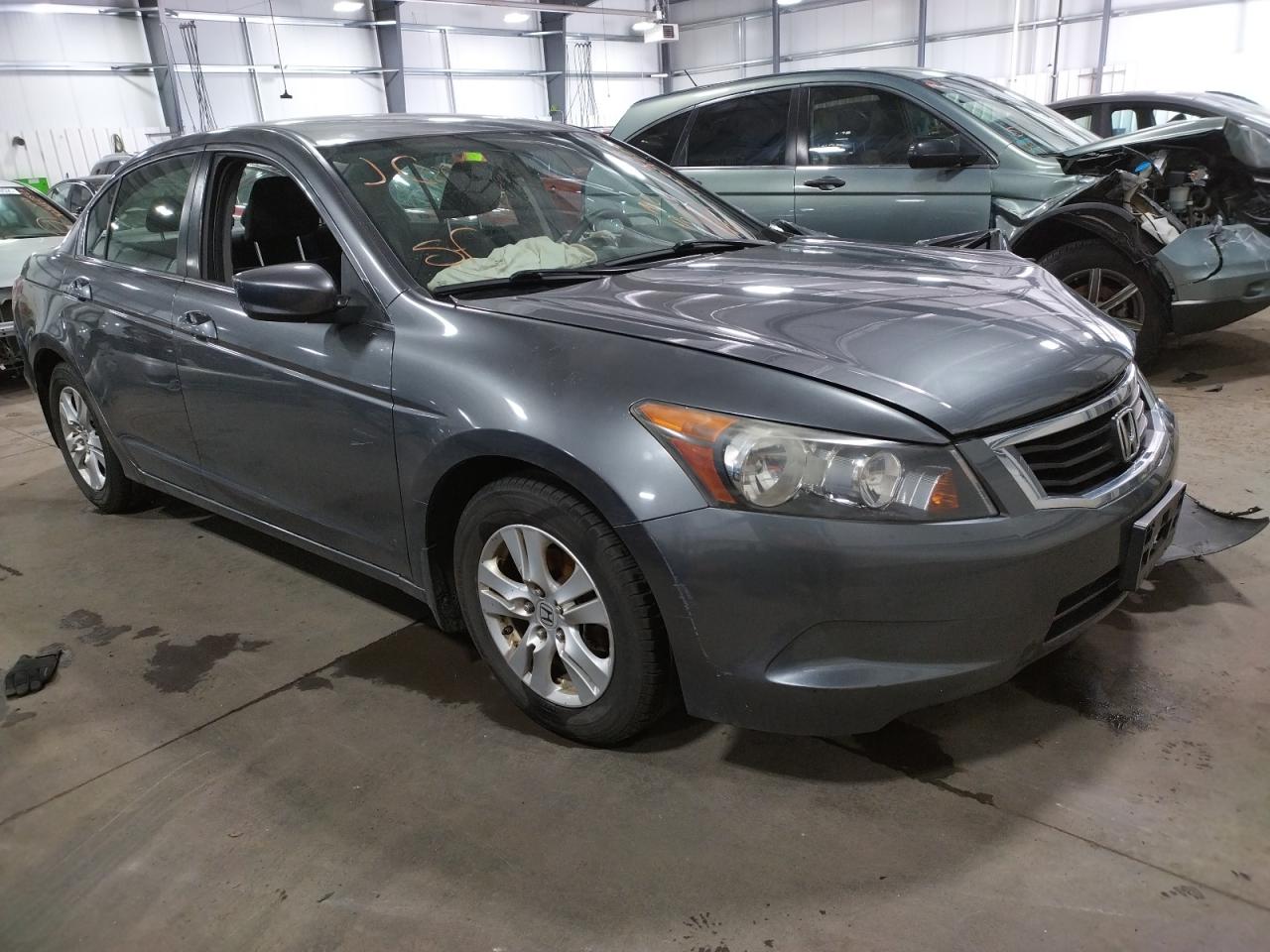 HONDA ACCORD LXP 2008 with VIN JHMCP26418C079928 - Photo from auction