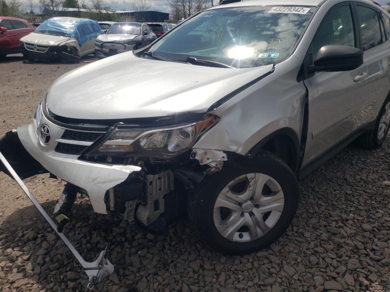 Photo 9 from auction – 2013 TOYOTA RAV4 LE with VIN 2T3BFREV2DW056927