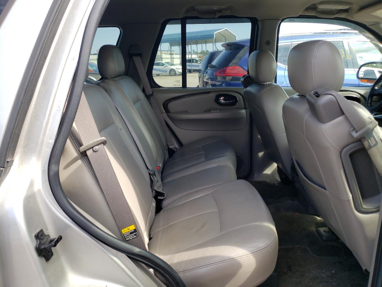 Photo 6 from auction – 2004 BUICK RAINIER CX with VIN 5GADS13S442213947