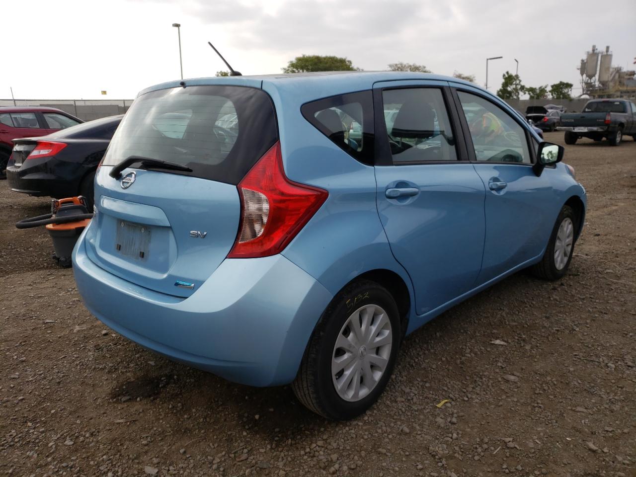 Photo 4 from auction – 2015 NISSAN VERSA NOTE with VIN 3N1CE2CP0FL402683