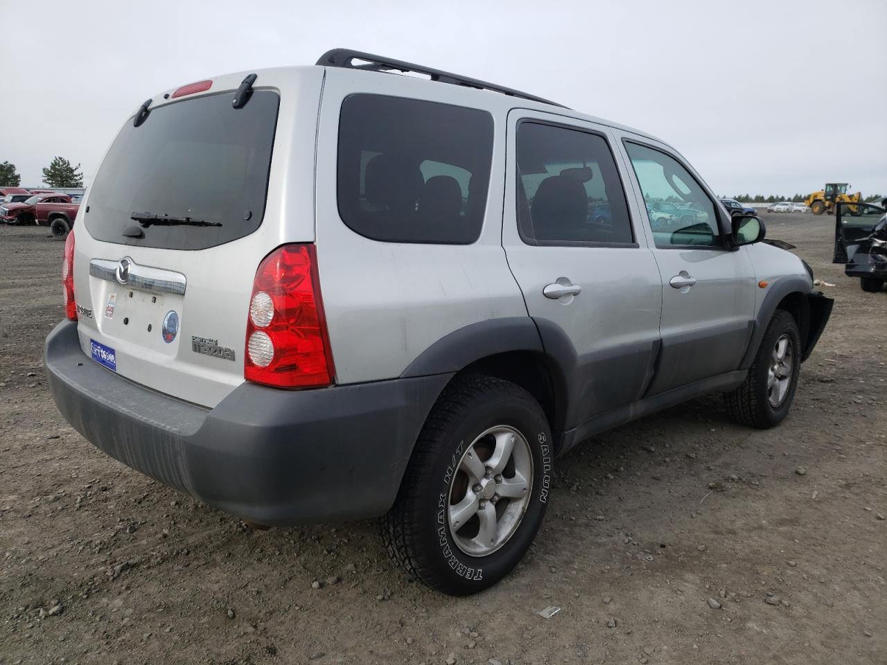 Photo 4 from auction – 2005 MAZDA TRIBUTE I with VIN 4F2YZ92Z35KM07847