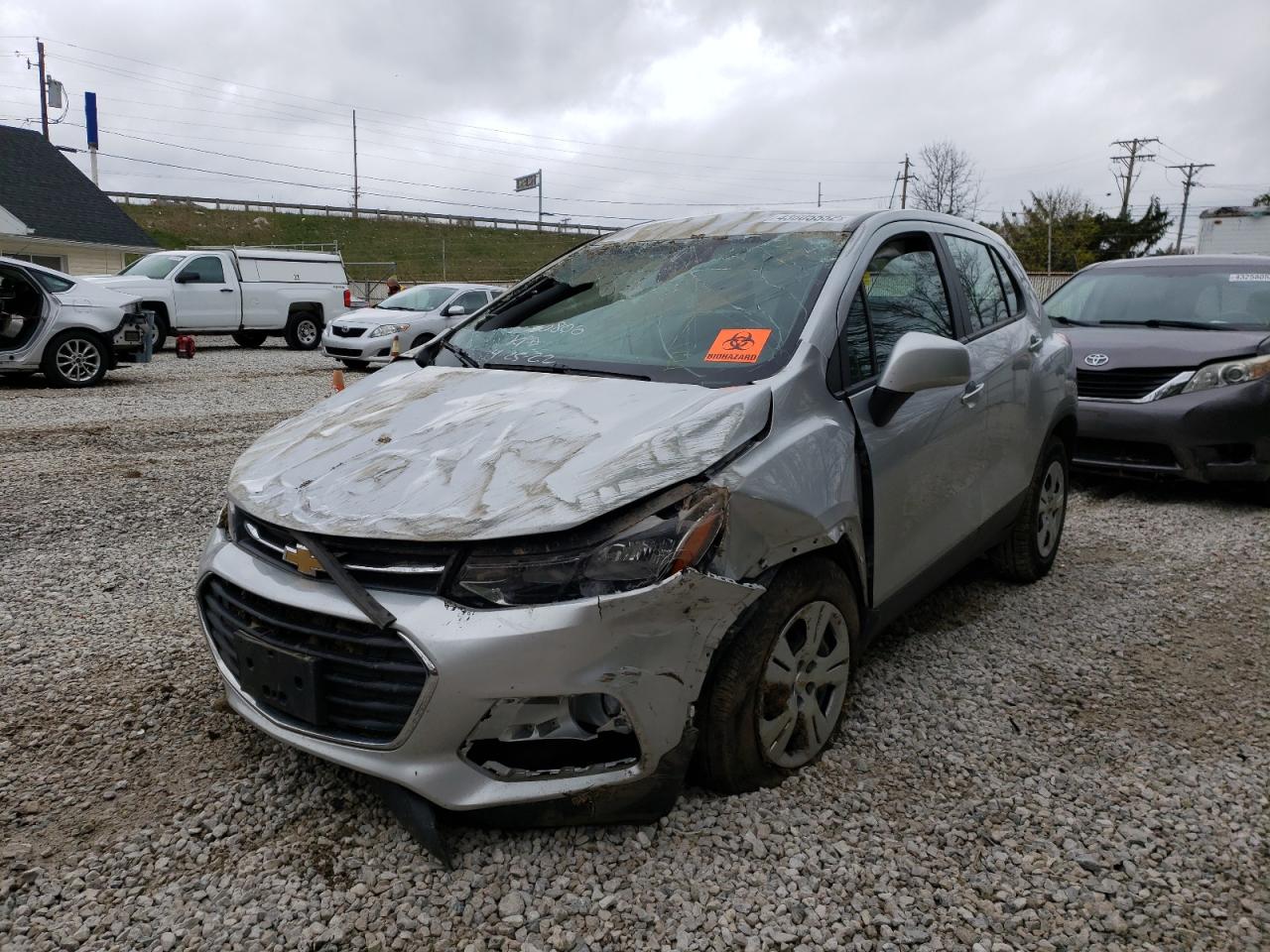 Photo 2 from auction – 2017 CHEVROLET TRAX LS with VIN 3GNCJKSB2HL193892