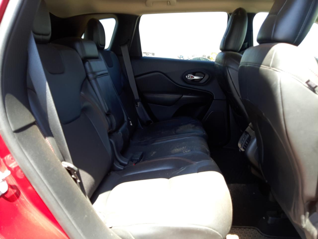 Photo 6 from auction – 2014 JEEP CHEROKEE T with VIN 1C4PJMBS4EW239976