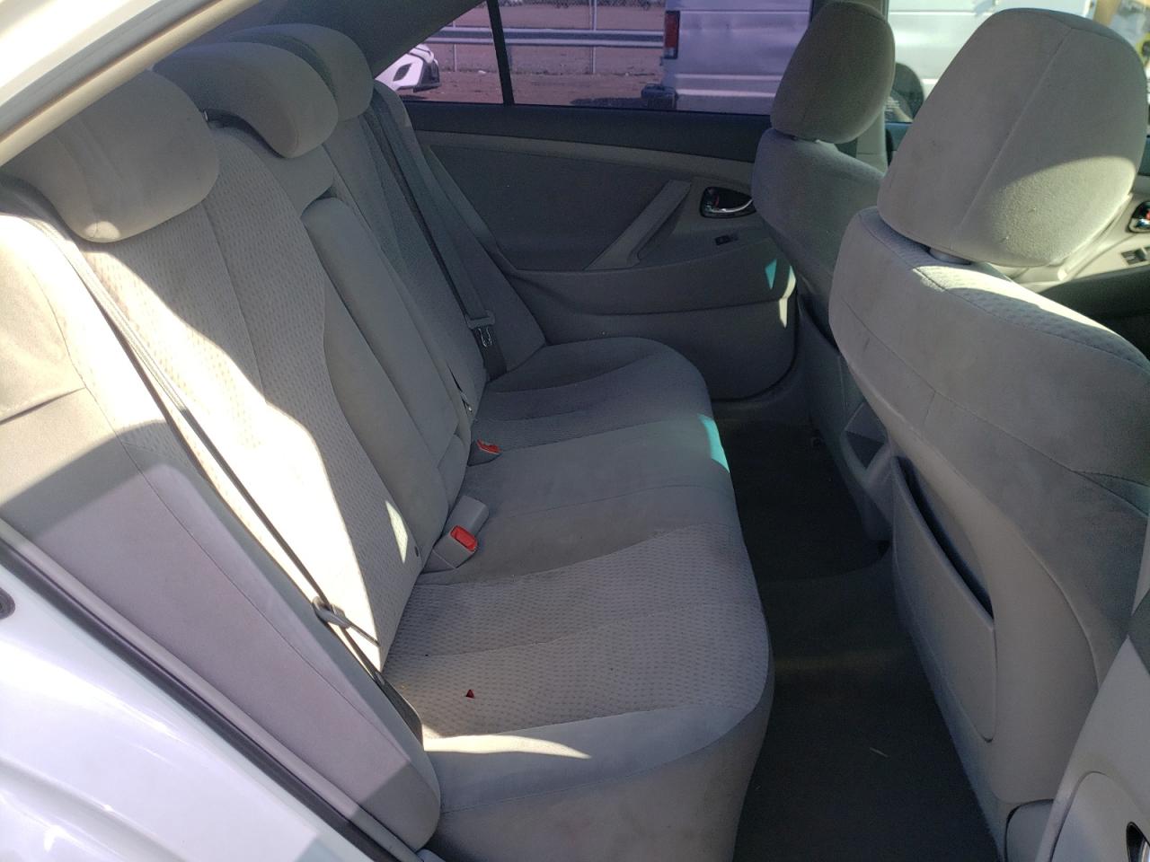 Photo 6 from auction – 2010 TOYOTA CAMRY BASE with VIN 4T1BF3EK5AU576899