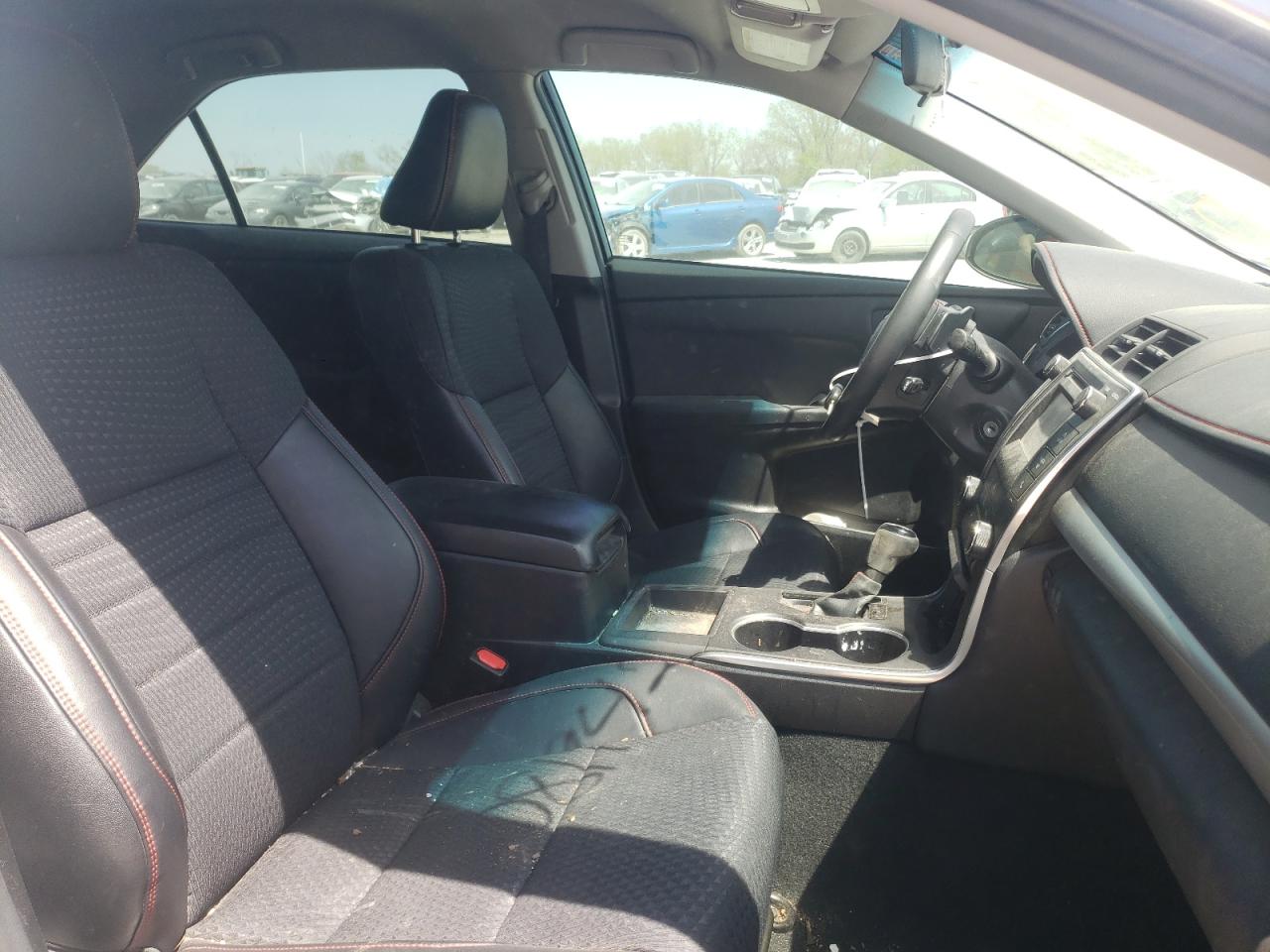 Photo 5 from auction – 2015 TOYOTA CAMRY LE with VIN 4T1BF1FK0FU081942