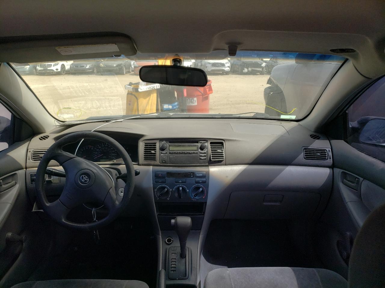 Photo 9 from auction – 2004 TOYOTA COROLLA CE with VIN 1NXBR32E04Z327548