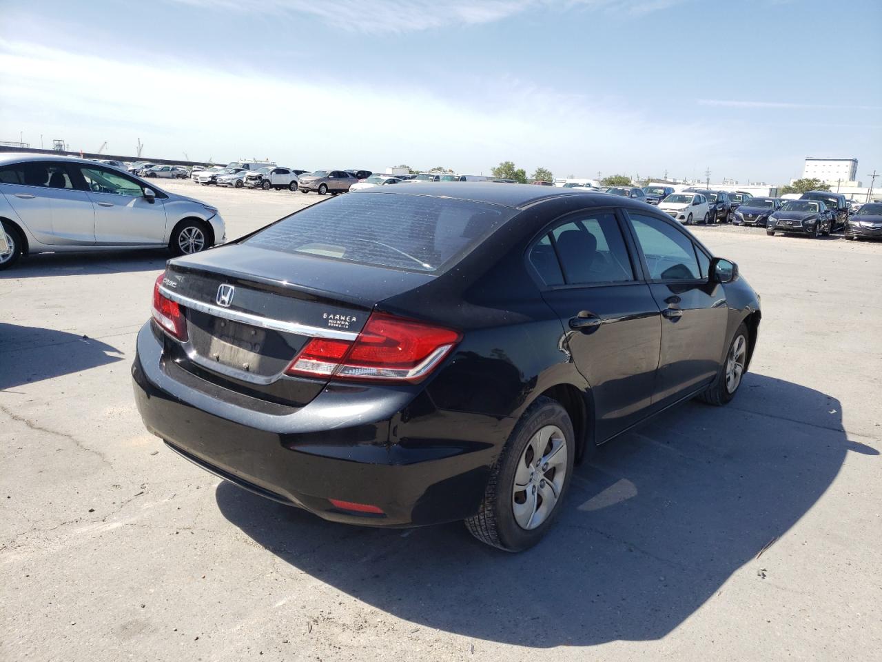 Photo 4 from auction – 2013 HONDA CIVIC LX with VIN 19XFB2F52DE008603