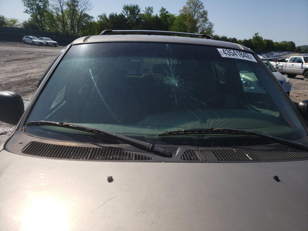 Photo 9 from auction – 2001 FORD EXPEDITION with VIN 1FMPU16L71LA73257