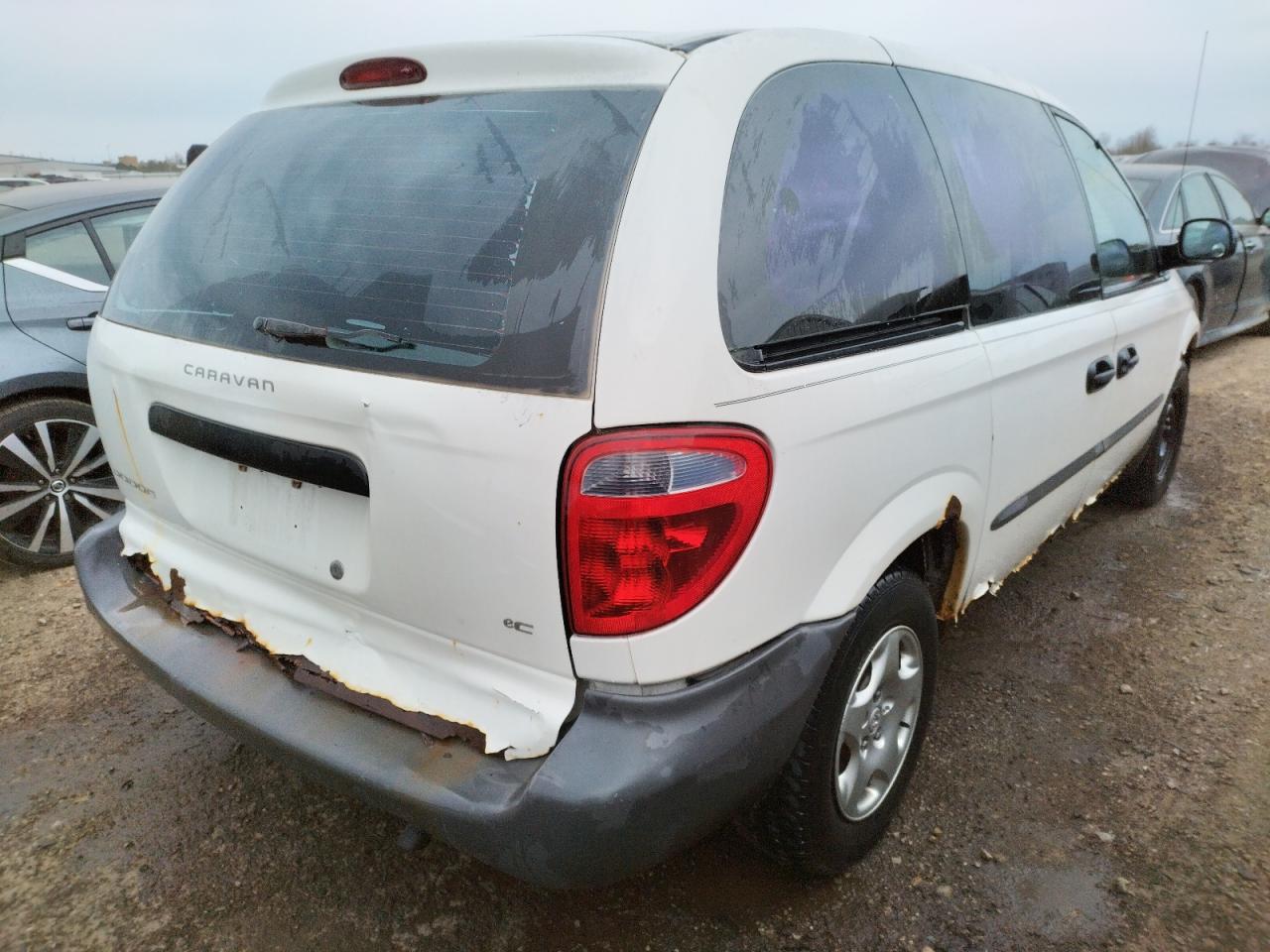 Photo 4 from auction – 2002 DODGE CARAVAN EC with VIN 1B4GP15B82B556376