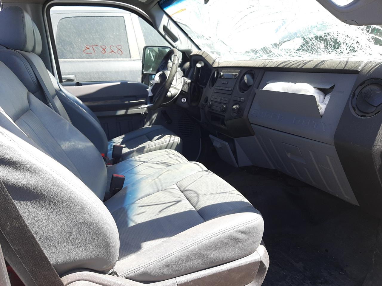 Zdjęcie 5 z aukcji – 2016 FORD F250 SUPER z VIN 1FDBF2A64GEC32843