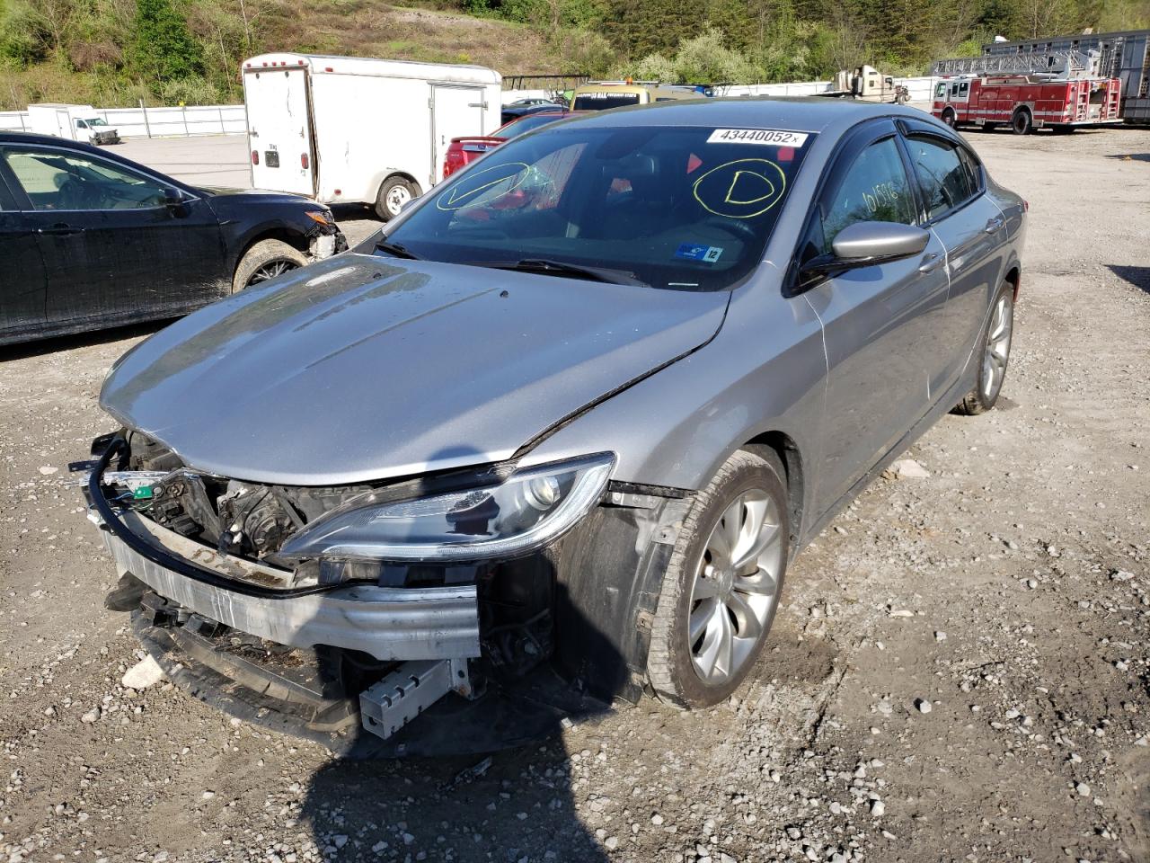 Photo 2 from auction – 2016 CHRYSLER 200 S with VIN 1C3CCCBB8GN127746