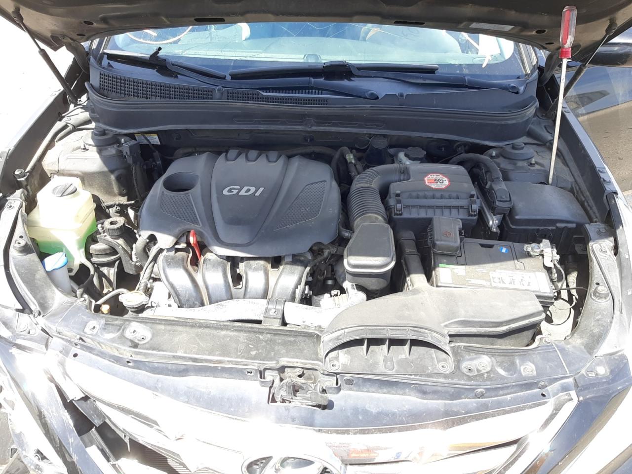 Photo 7 from auction – 2011 HYUNDAI SONATA SE with VIN 5NPEC4AC3BH013618