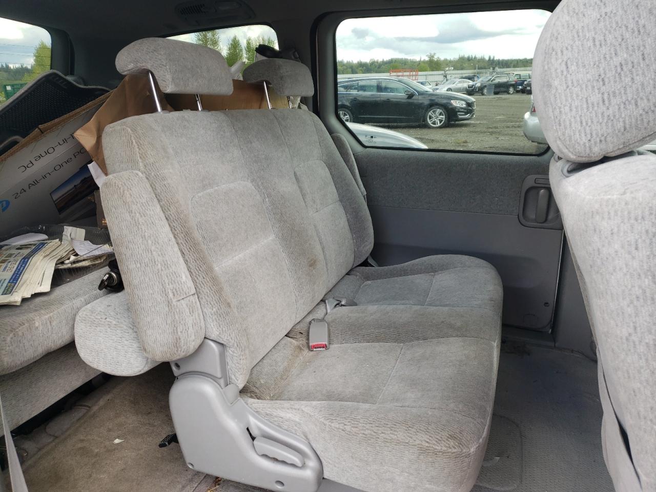 Photo 6 from auction – 2005 KIA SEDONA EX with VIN KNDUP132056761003