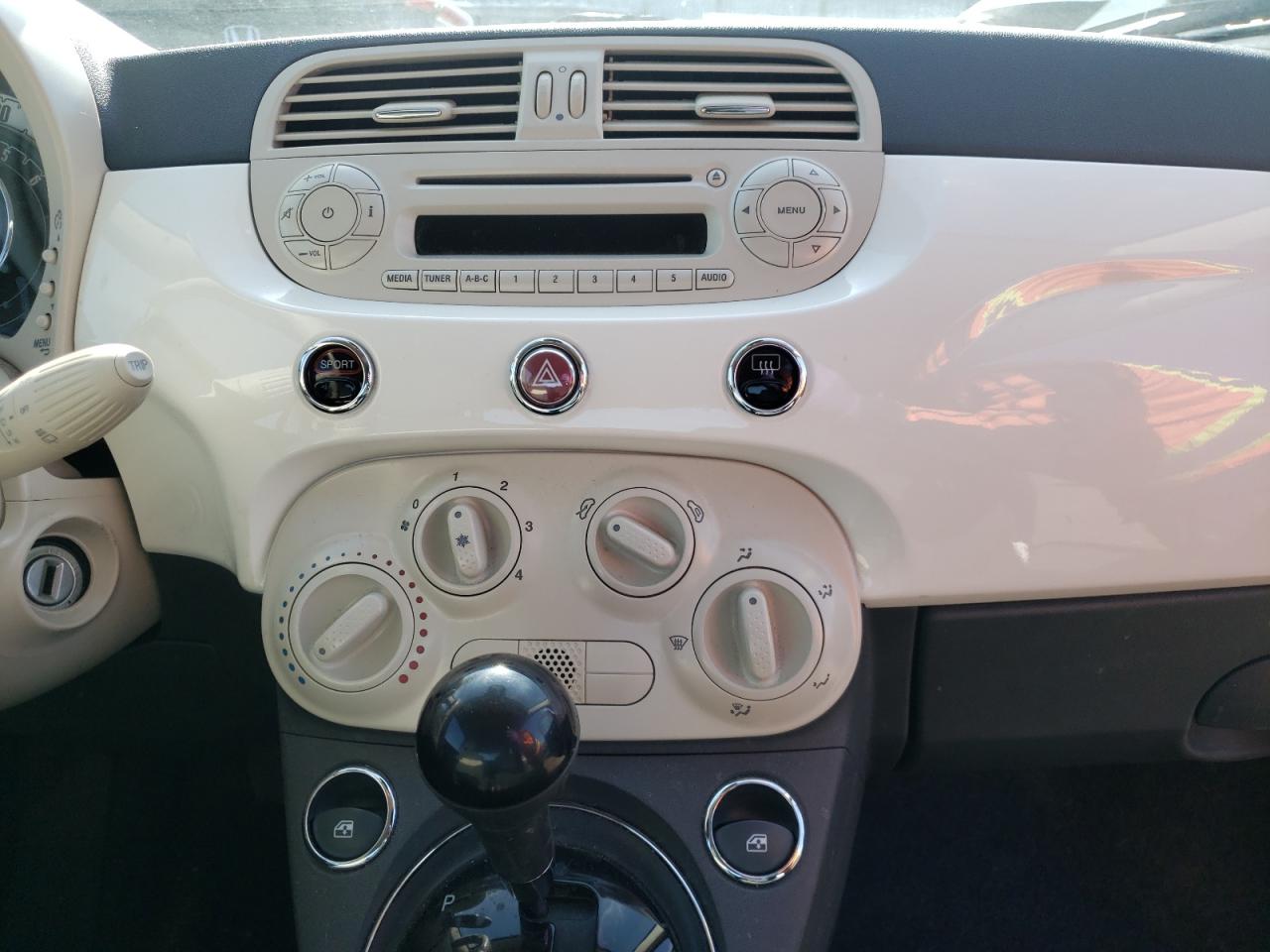 Photo 9 from auction – 2015 FIAT 500 POP with VIN 3C3CFFAR2FT594439