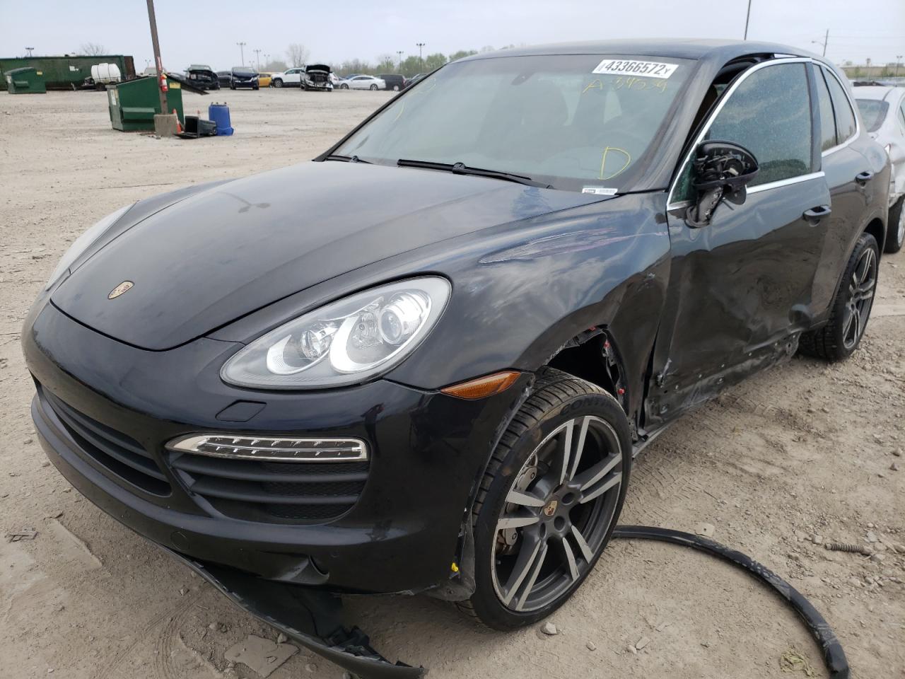 Photo 2 from auction – 2013 PORSCHE CAYENNE S with VIN WP1AB2A27DLA84539