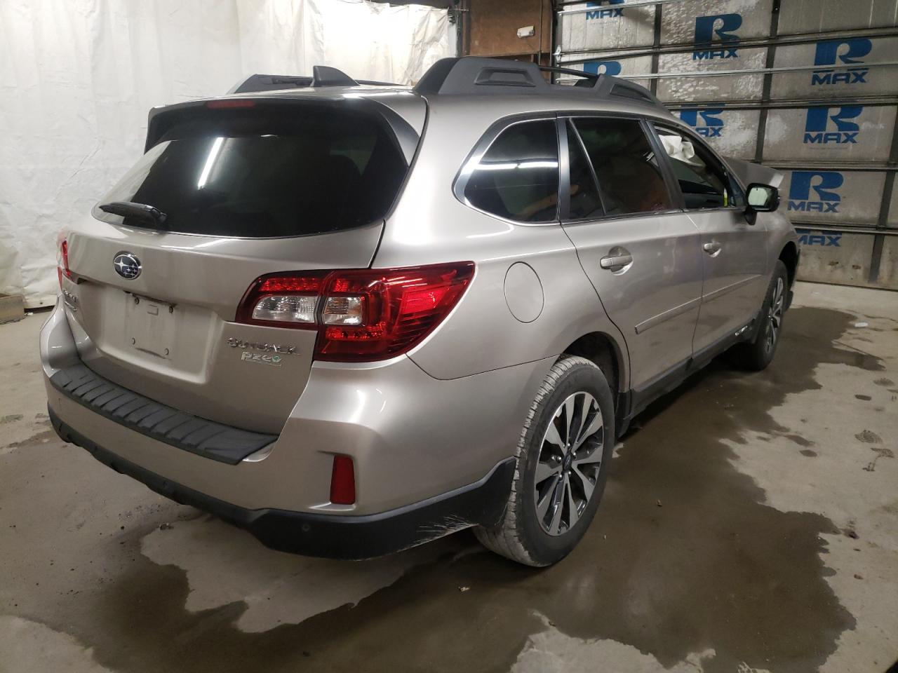 Photo 4 from auction – 2017 SUBARU OUTBACK 2. with VIN 4S4BSANC1H3224394