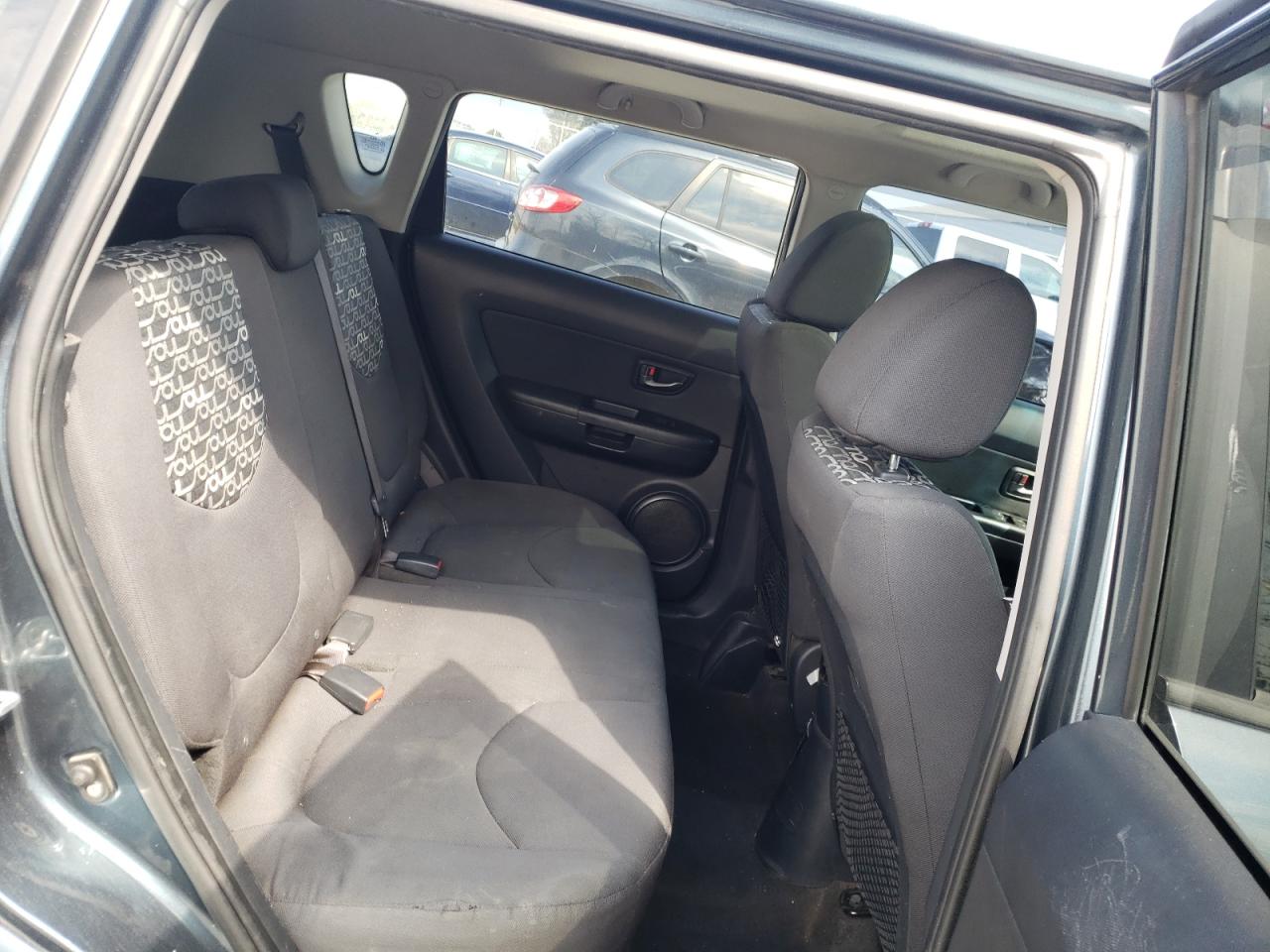 Фото 6 с аукциона – 2011 KIA SOUL с VIN KNDJT2A28B7275262