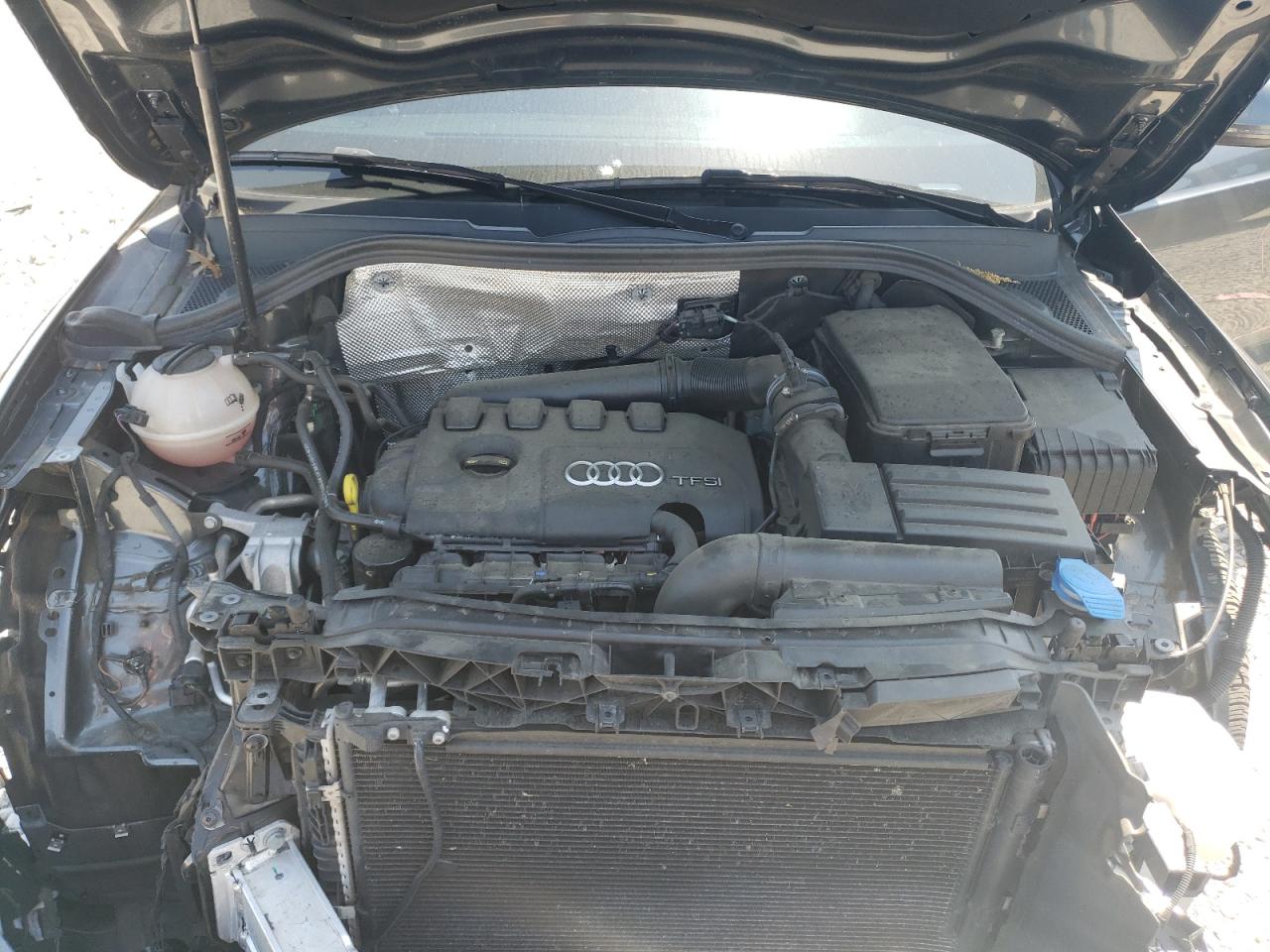 Photo 7 from auction – 2018 AUDI Q3 PREMIUM with VIN WA1ECCFS2JR005943