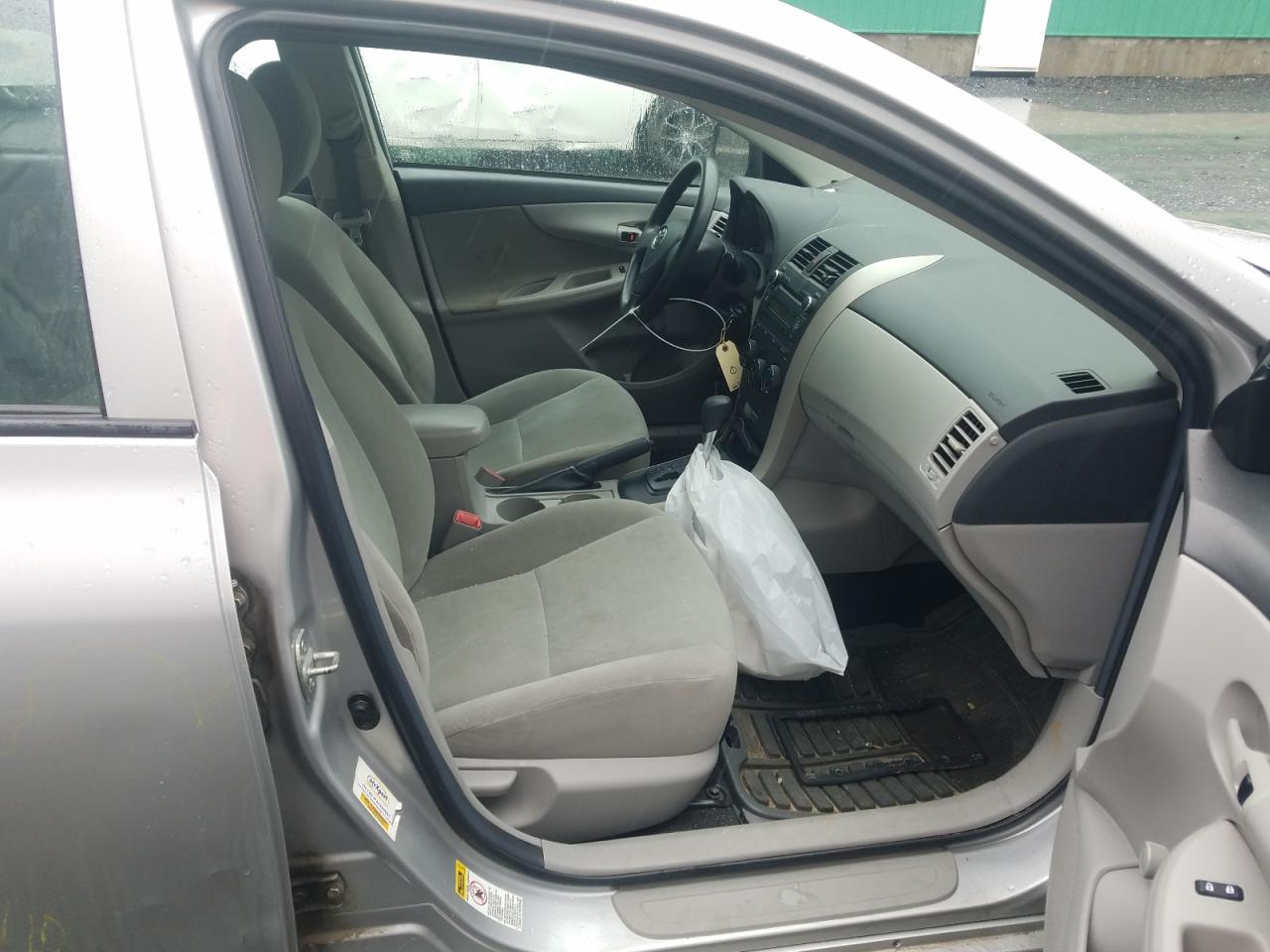 Photo 5 from auction – 2011 TOYOTA COROLLA with VIN 2T1BU4EEXBC657910