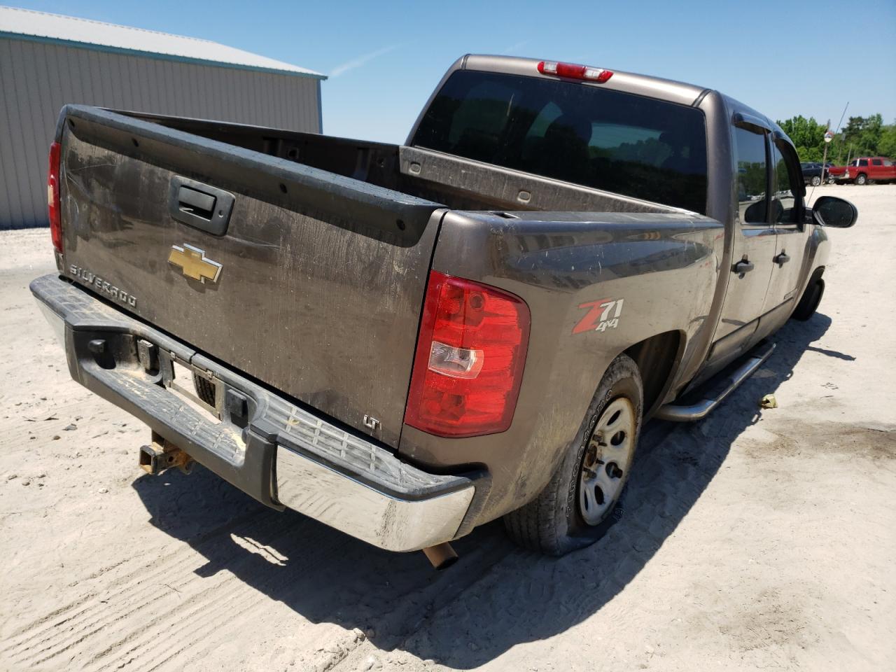 Photo 4 from auction – 2007 CHEVROLET SILVERADO with VIN 2GCEK13M971675249