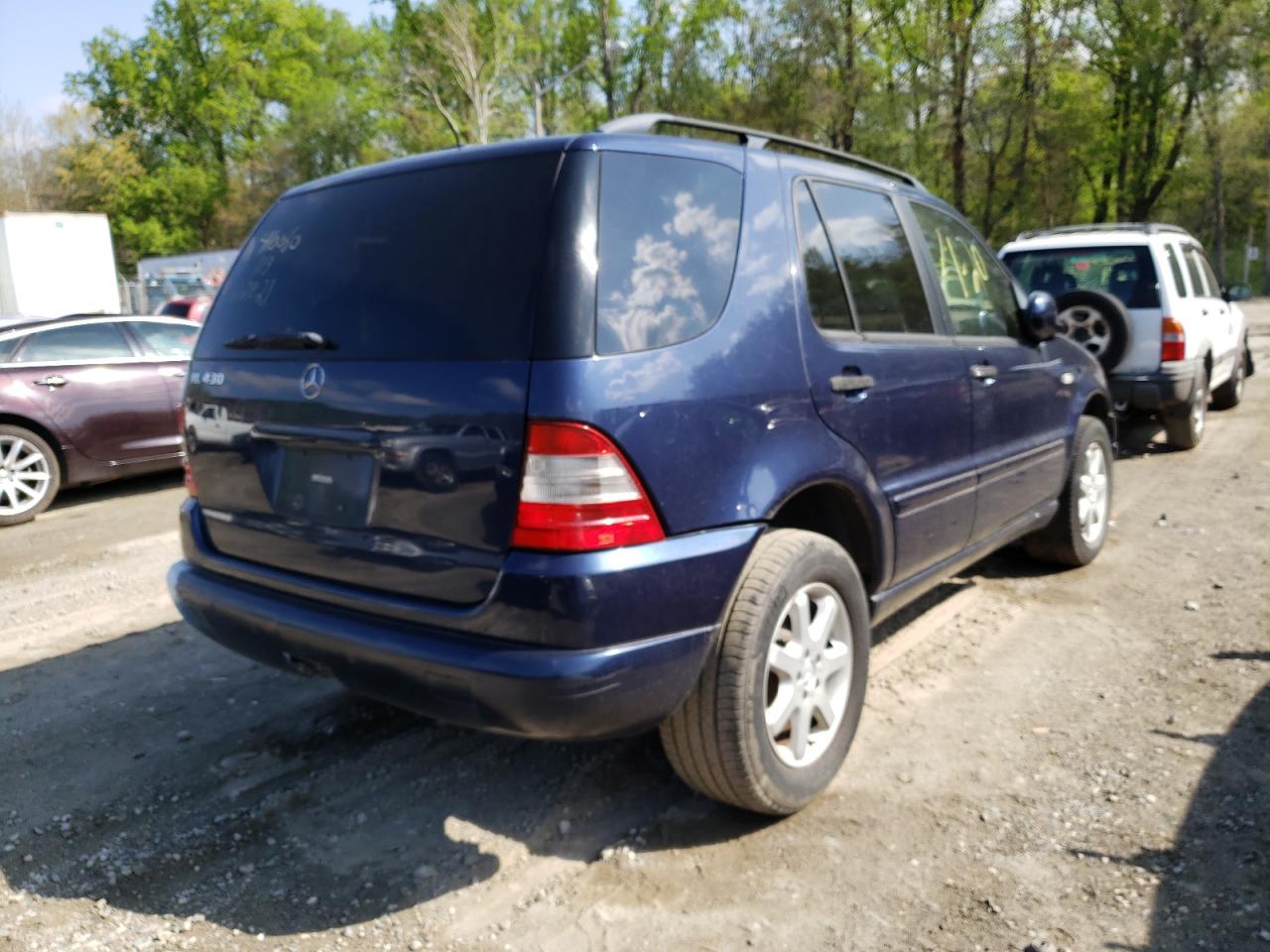 Photo 4 from auction – 2000 MERCEDES-BENZ ML 430 with VIN 4JGAB72EXYA178161