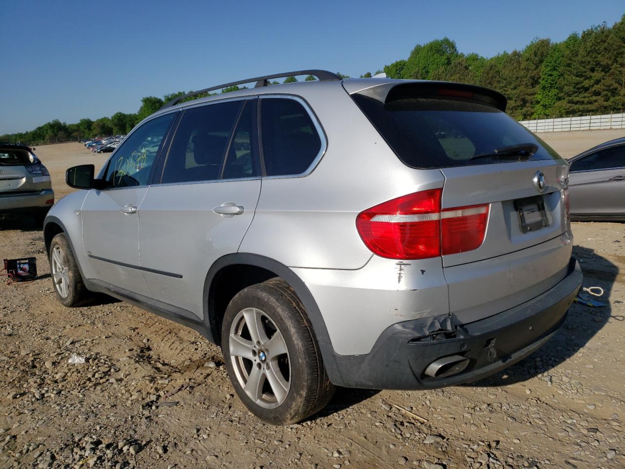 Photo 3 from auction – 2007 BMW X5 4.8I with VIN 4USFE83577LY65374