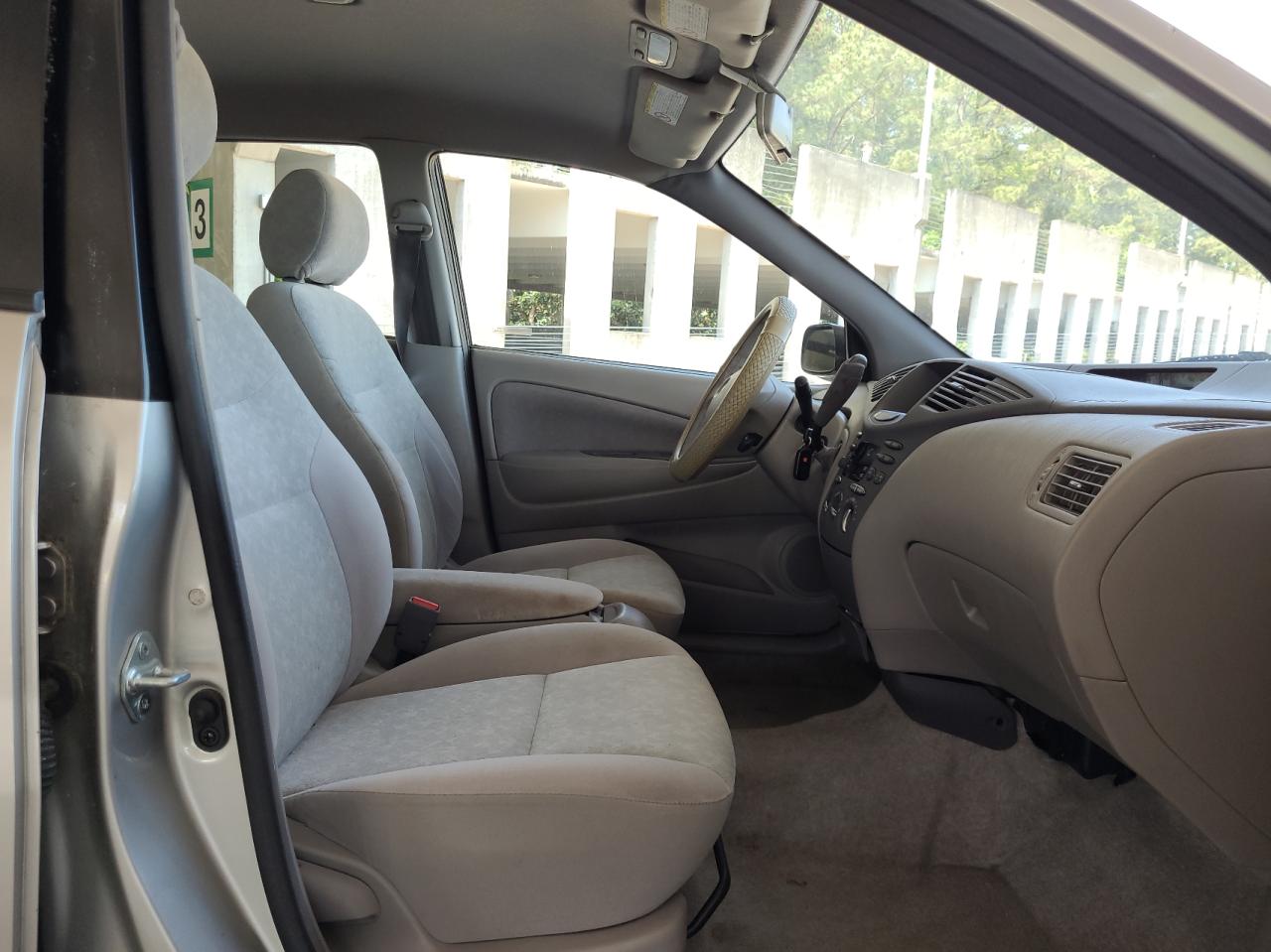 Photo 5 from auction – 2002 TOYOTA PRIUS with VIN JT2BK12UX20047041