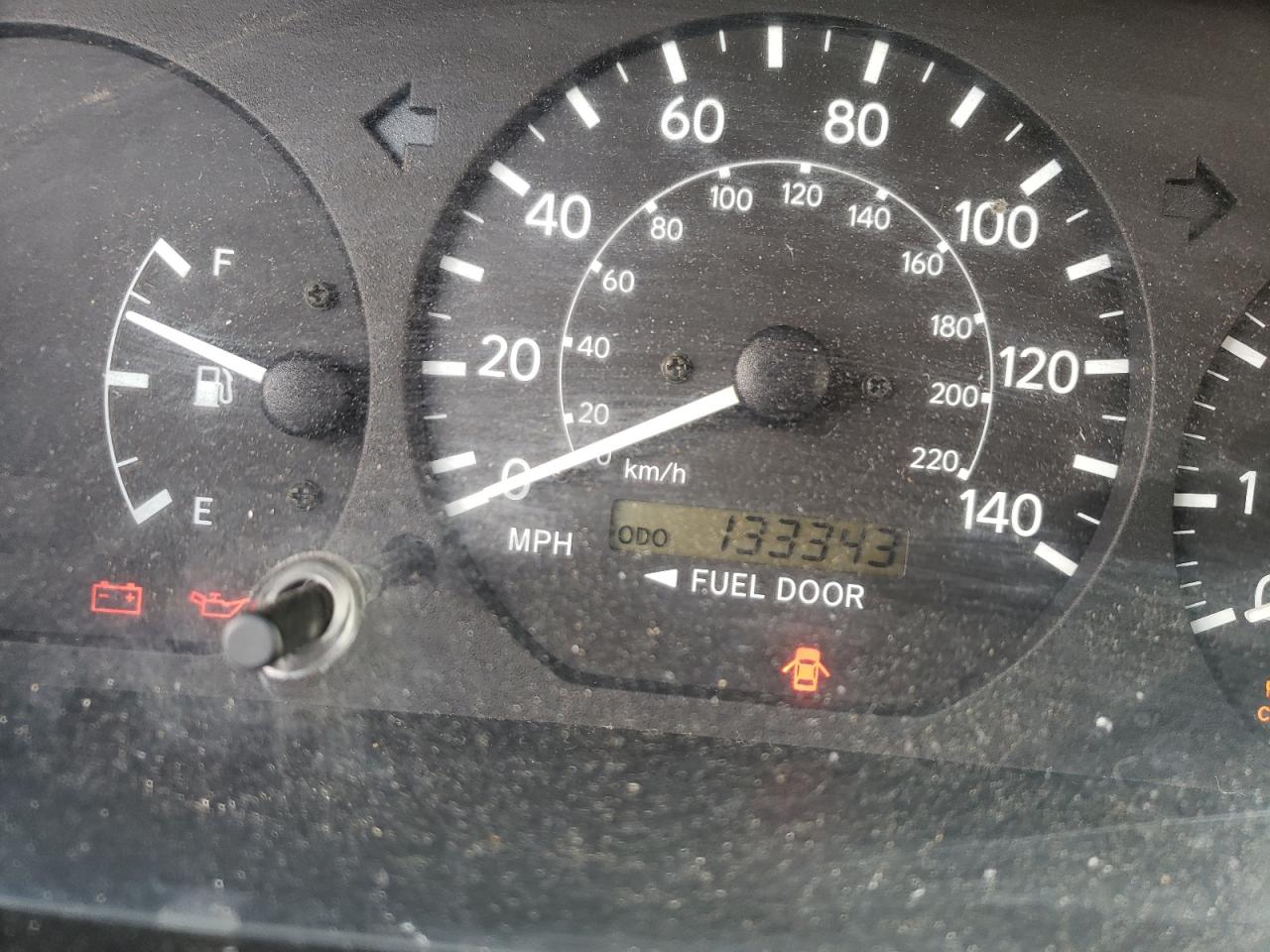 Photo 8 from auction – 2001 TOYOTA CAMRY CE with VIN 4T1BG22K41U038531