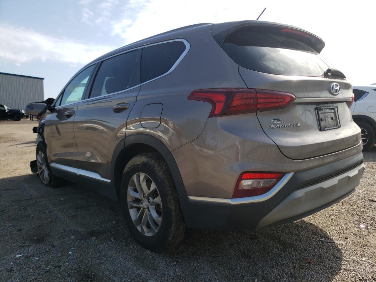 Photo 3 from auction – 2019 HYUNDAI SANTA FE S with VIN 5NMS23AD8KH010896