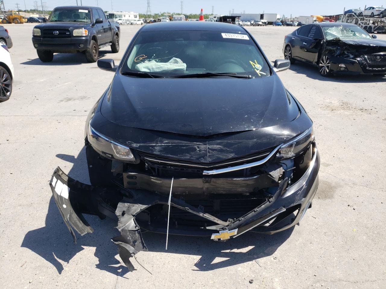 Photo 9 from auction – 2017 CHEVROLET MALIBU LS with VIN 1G1ZB5ST1HF279191