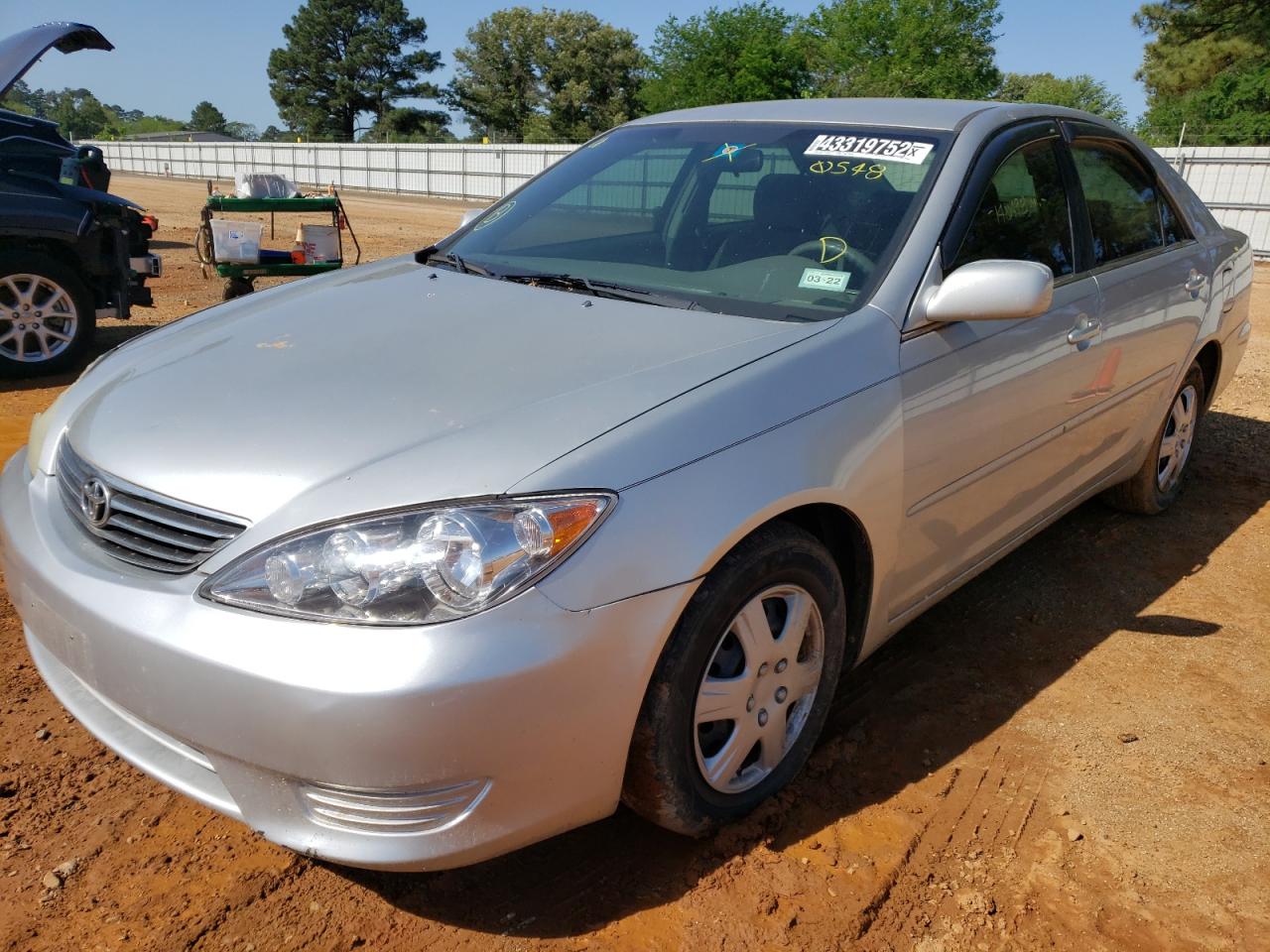 Photo 2 from auction – 2006 TOYOTA CAMRY LE with VIN 4T1BE32K56U110548